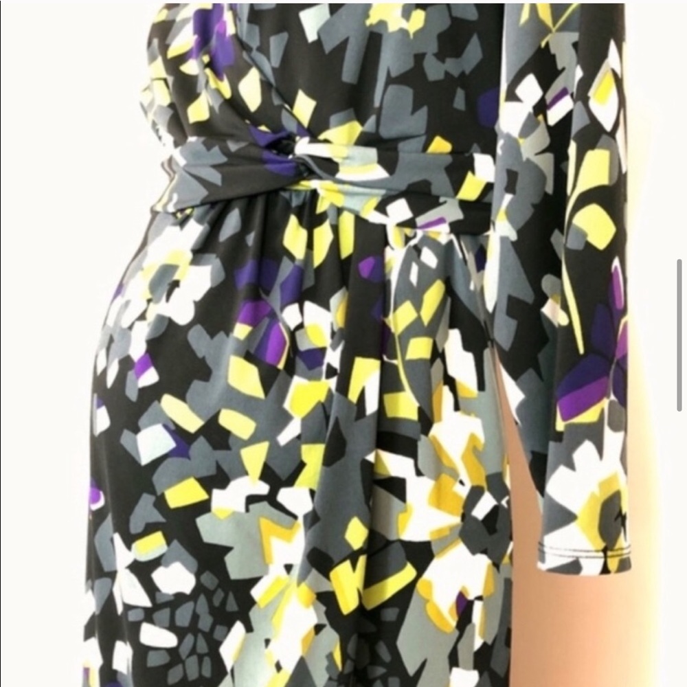 Liz Lange Maternity Tie Waist Surplice Dress | M - Picture 5 of 6